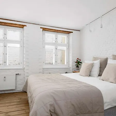 Luxe Apartment *